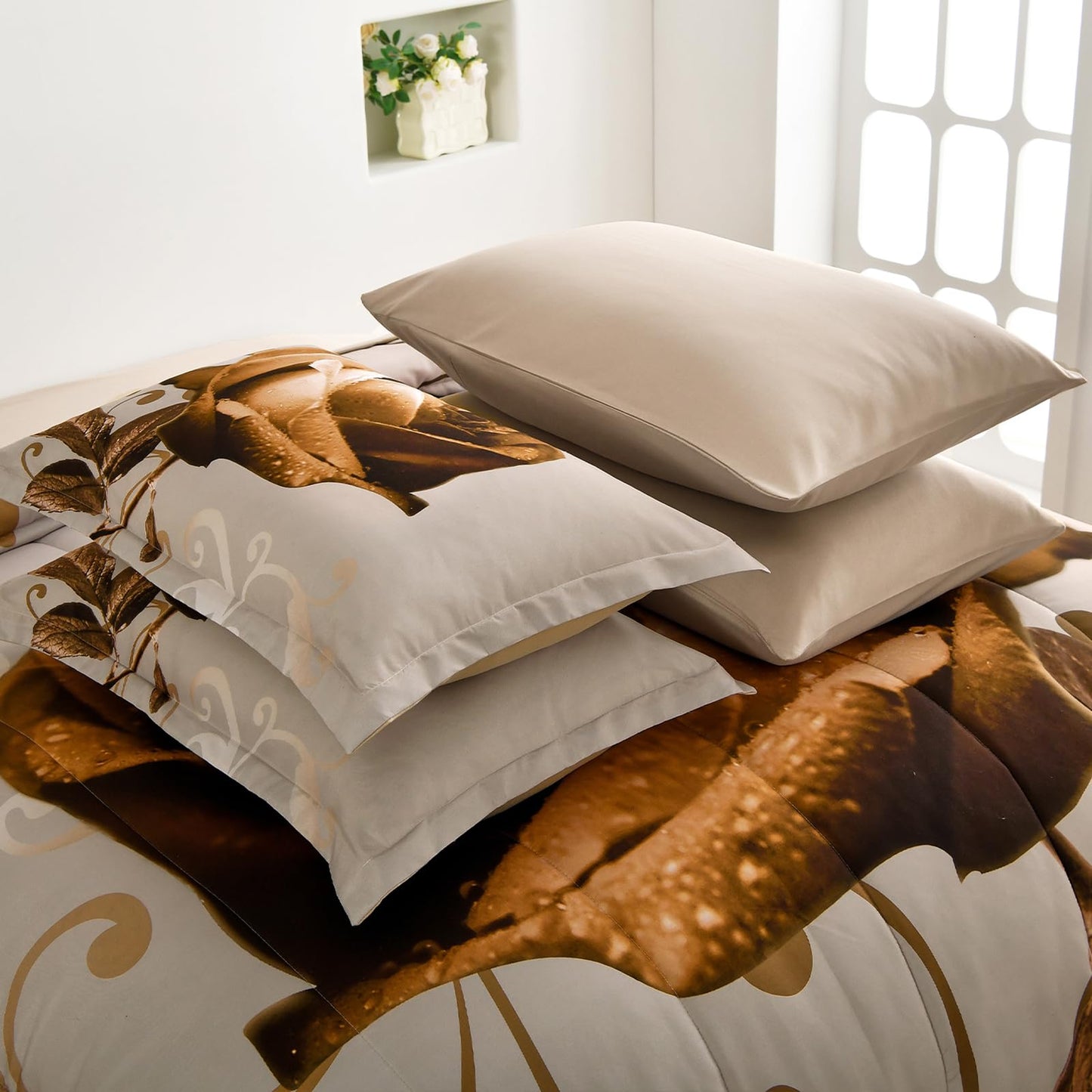 WONGS BEDDING Rose Comforter Set — Red, Queen