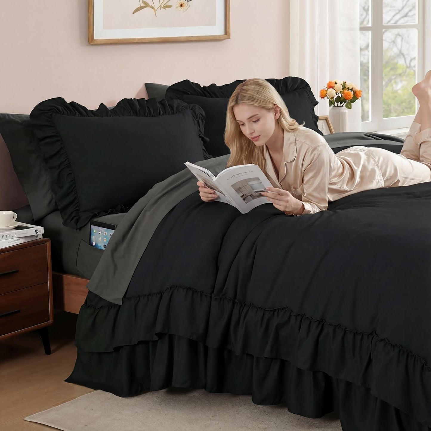 AMBERSPACE Ruffle Comforter Set — Soft Pink, Queen
