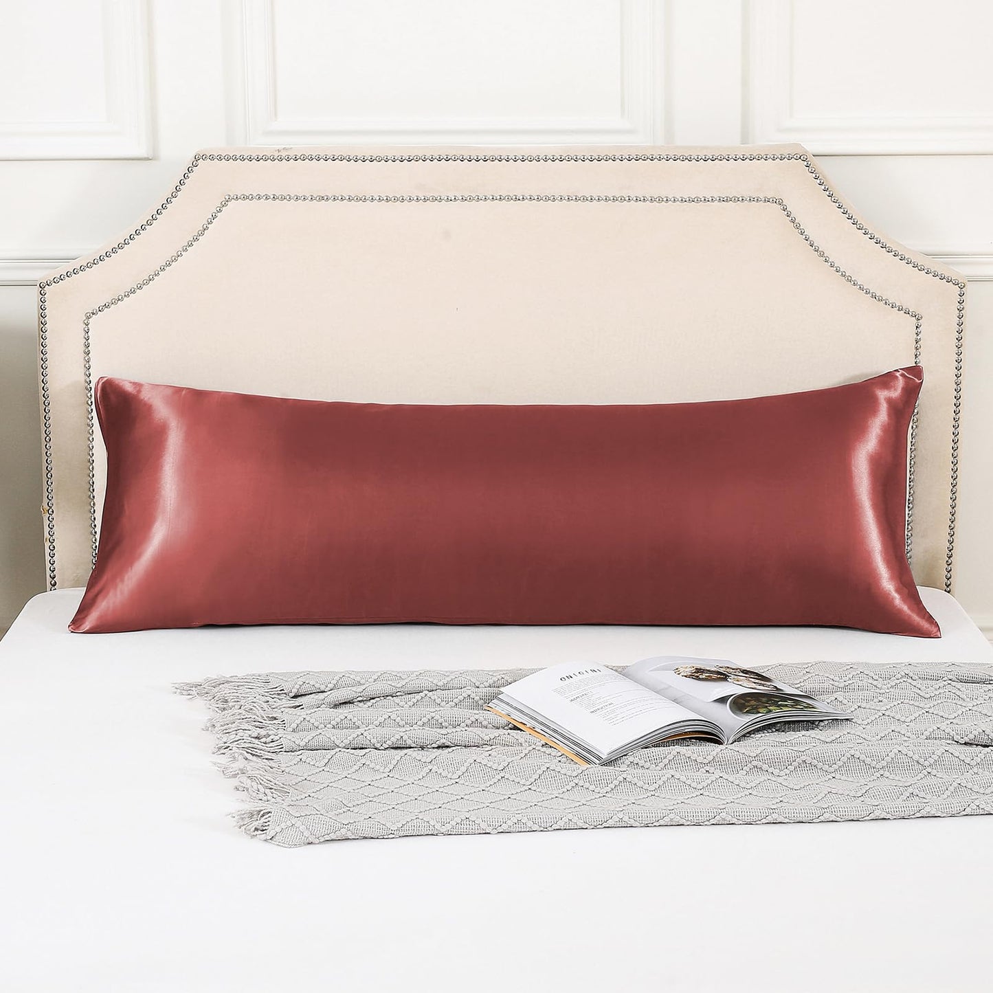 HUXMEYSON Satin Body Pillow — Grey