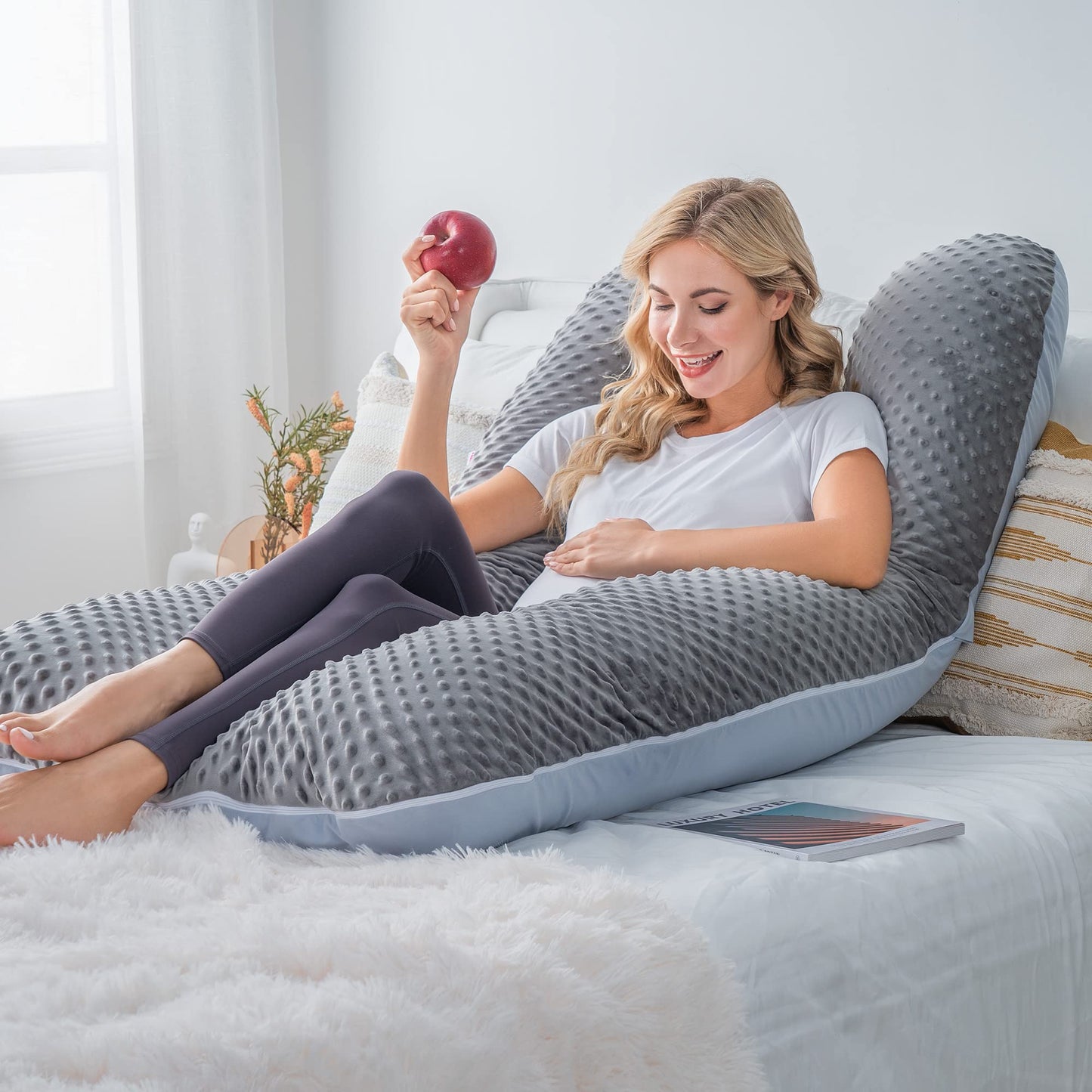MeiZ Full Body Pregnancy Pillow — Grey