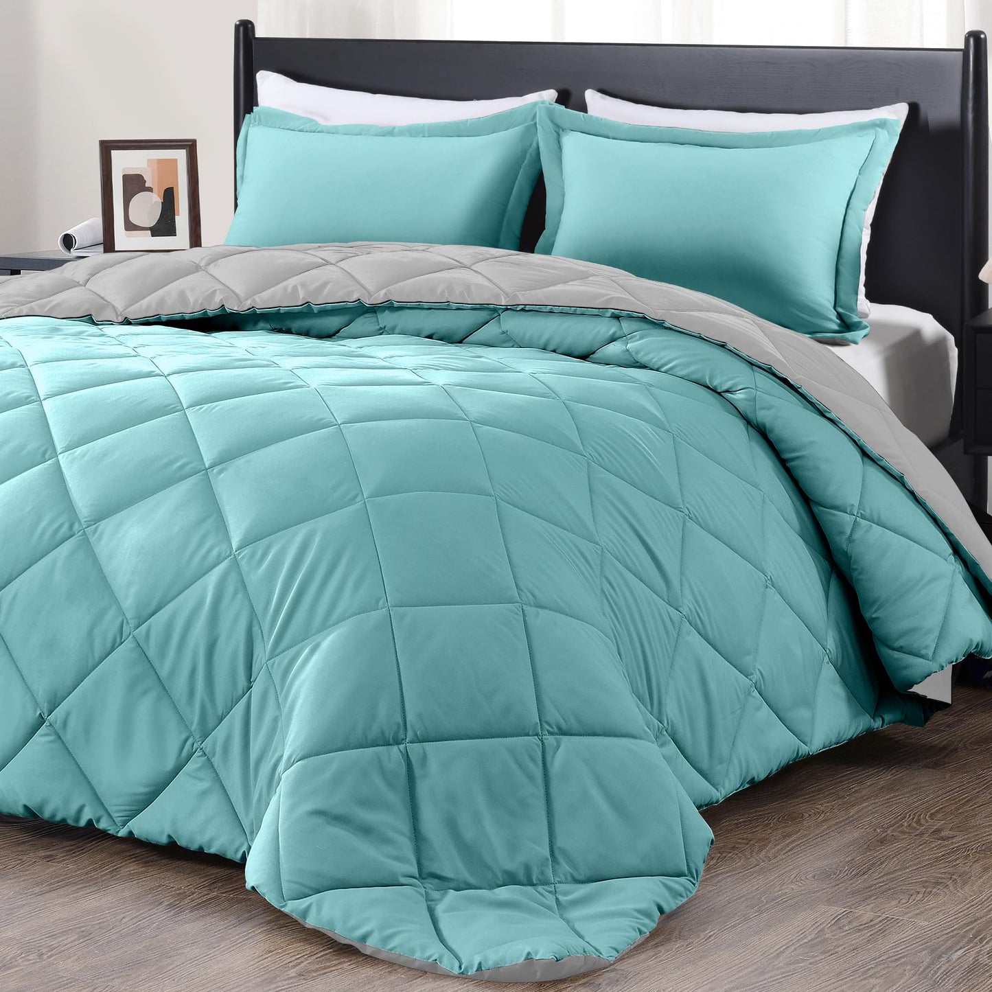downluxe Comforter Set — Red & Black, King