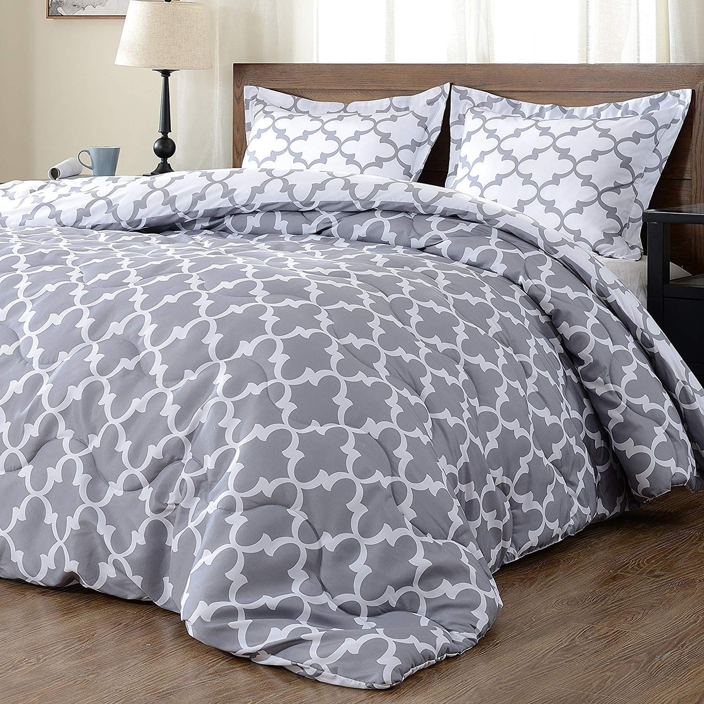 downluxe Comforter Set — Red & Black, King